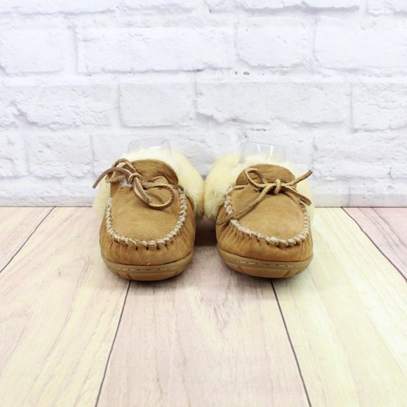 LL Bean Wicked Good Brown Suede Shearling Lined Moccasin Slippers Size 7 Medium - Picture 4 of 10